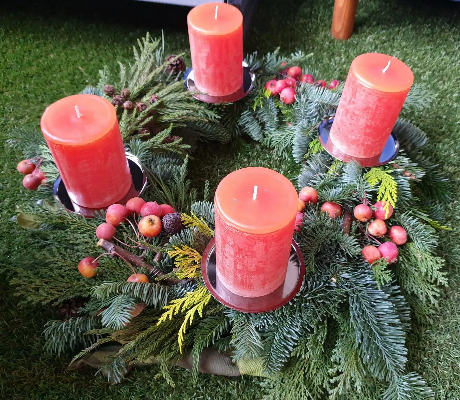 ADVENTSKRANZBINDEN